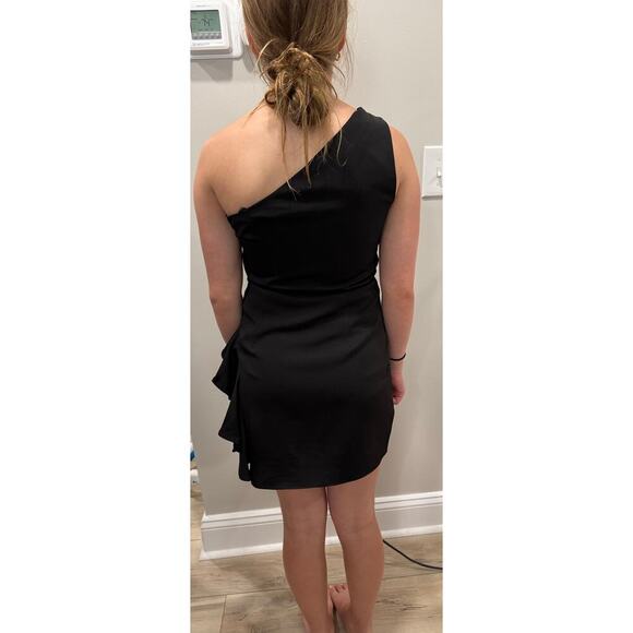 Lovers and Friends Black One Shoulder Ruffle Mini Dress Elegant Cocktail Small - Picture 1 of 10